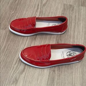 Cole Haan Pinch Maine Classic 7 1/2 Red Pantend Leather Penny Loafer